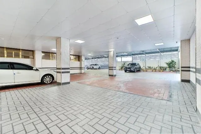 Western In Jaesong-dong, 釜山広域市